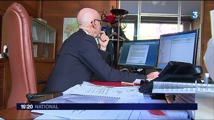 Attentats du 13 novembre : Salah Abdeslam lâché par ses avocats