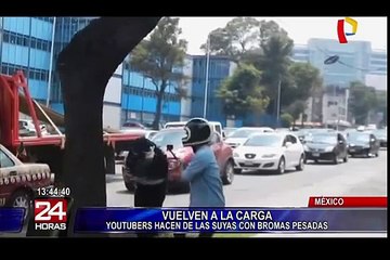 Bromistas mexicanos vuelven a la carga para ayudar a los indigentes