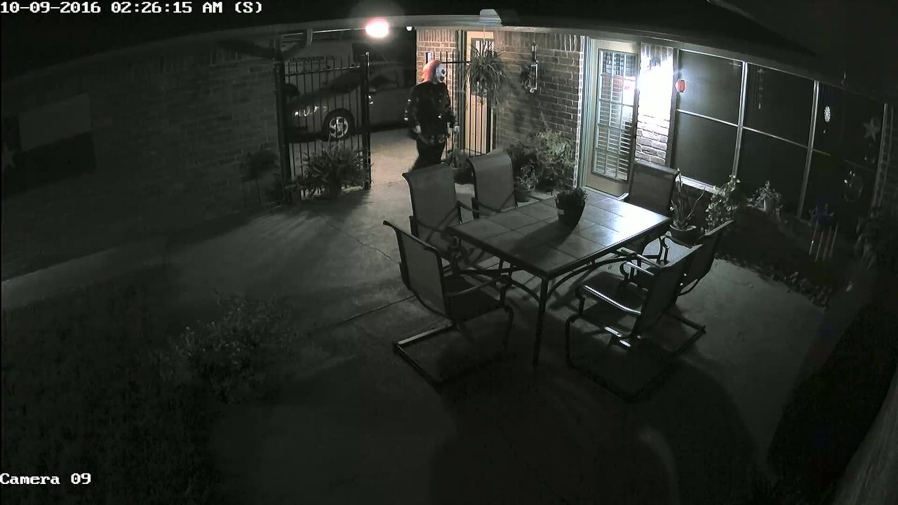 Creepy Clown Trying To Get Into My House At 2AM