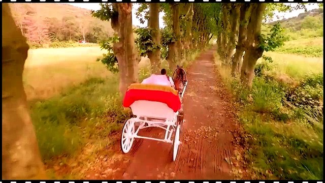 Mina Towers - Yolanthe Sneijder Cabau Reklam Filmi | Üsküdar'a Giderken