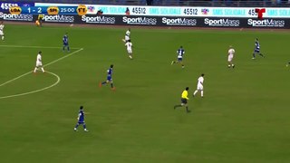 Ronaldinho fantastic back pass in Pope Francis Charity Match 2016