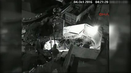 Zonguldak Doğalgaz Hattı Çalışmasında Sigara Içen Işçiler Mobesede