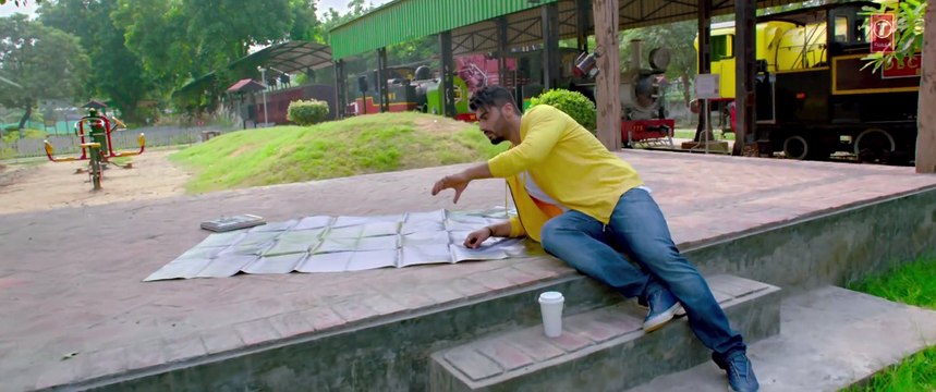 MOST WANTED MUNDA Full Video Song ¦ Arjun Kapoor, Kareena Kapoor ¦ Meet Bros, Palak Muchhal