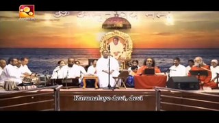 Mata Amritanandamayi Bhajan - Karunalaye Devi