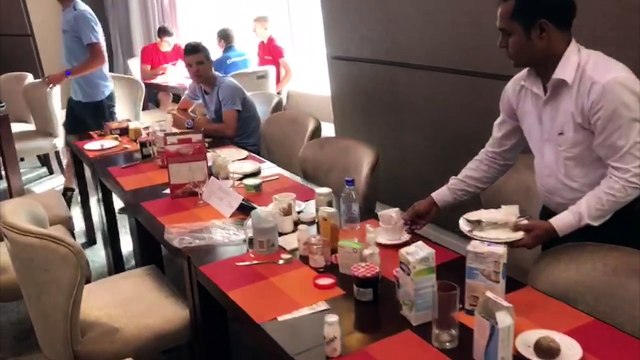Jens Keukeleire vous emmène à la table du petit-déjeuner de l'équipe belge au mondial de Doha