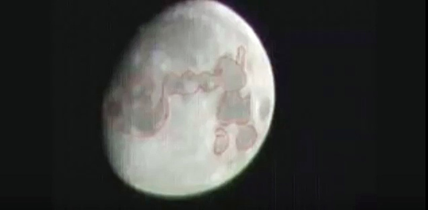 Miracle "Ya Hussain" (R.A) is written on Moon