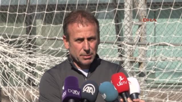 Medipol Başakşehir Teknik Direktörü Avcı Kazanma Alışkanlığımıza Devam Etmek Istiyoruz