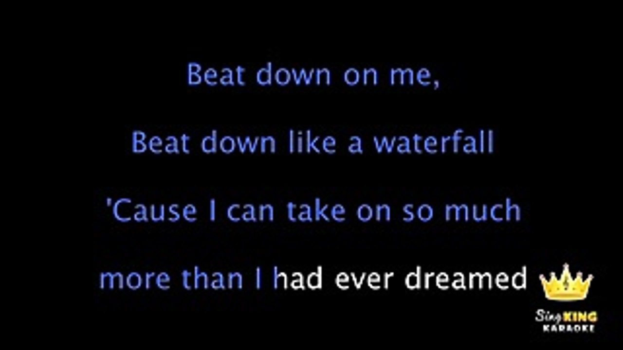 Kelly Clarkson - Invincible (Karaoke Version)