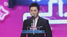 [tvN10어워즈] '투스타상' 조정석, 예능-드라마 두마리 토끼 잡았다!