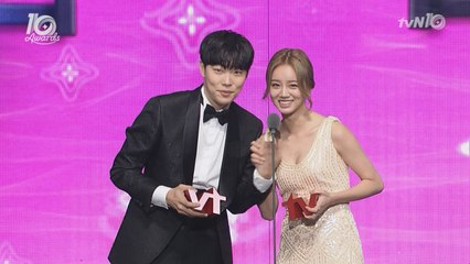 [tvN10어워즈] 드디어 만난 어남류! 혜리♥류준열
