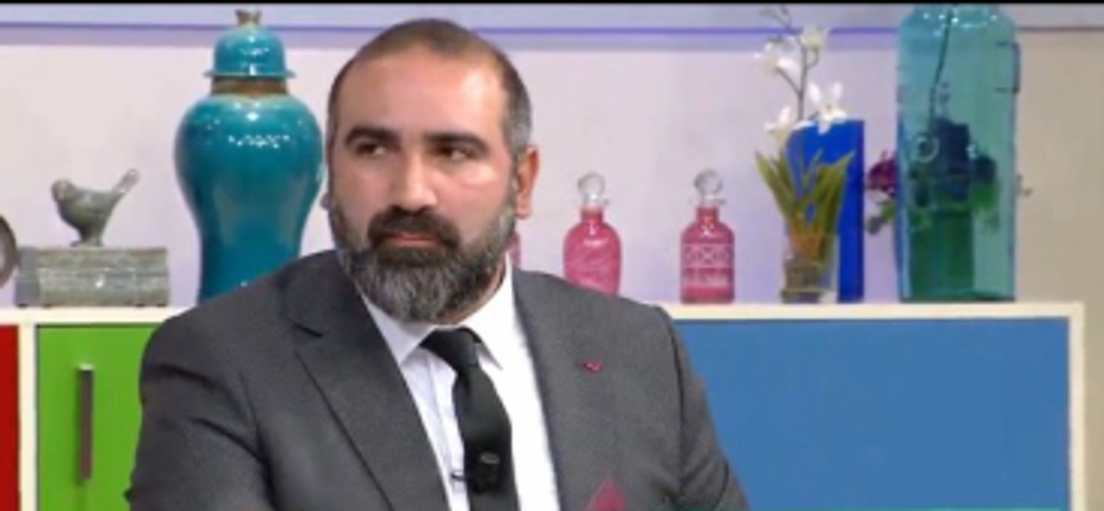 Uğur Koşar, "Beni Aldattı" Diyen Eşiyle Canlı Yayında Yüzleşti