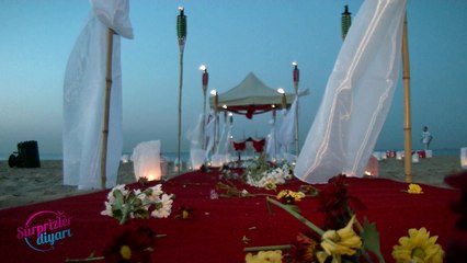 Kumsalda Evlilik Teklifi - Sürprizler Diyarı -