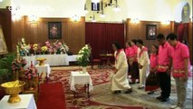 Tayland Kralı Bhumibol Adulyadej 88 yaşında hayatını kaybetti