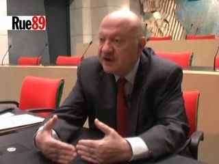 Interview de Santini sur les fonctionnaires