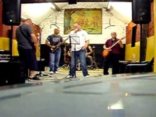 WHIRLS...JOHNNY BE GOODE...PRACTICE SESSION.