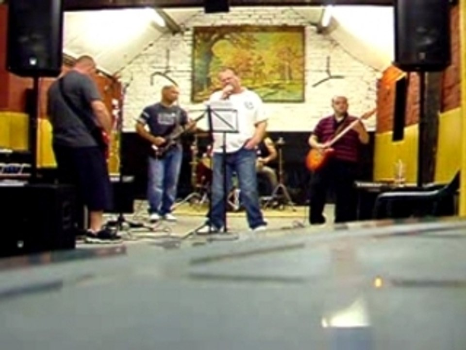 WHIRLS...JOHNNY BE GOODE...PRACTICE SESSION.