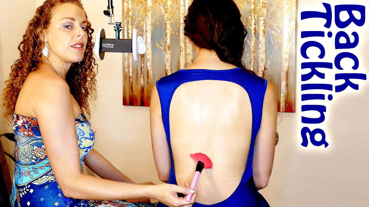 ♥ ASMR Back Tickle Massage, Brushing & Whispering ♥ 3Dio Ear to Ear Binaural