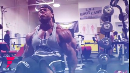 Shoulder Day With Phil Heath - Training Tips