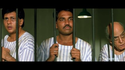 Ek Aaisi Ladki - Movie - Dilwale - Ajay Devgan - Raveena Tandon - Suniel Shetty