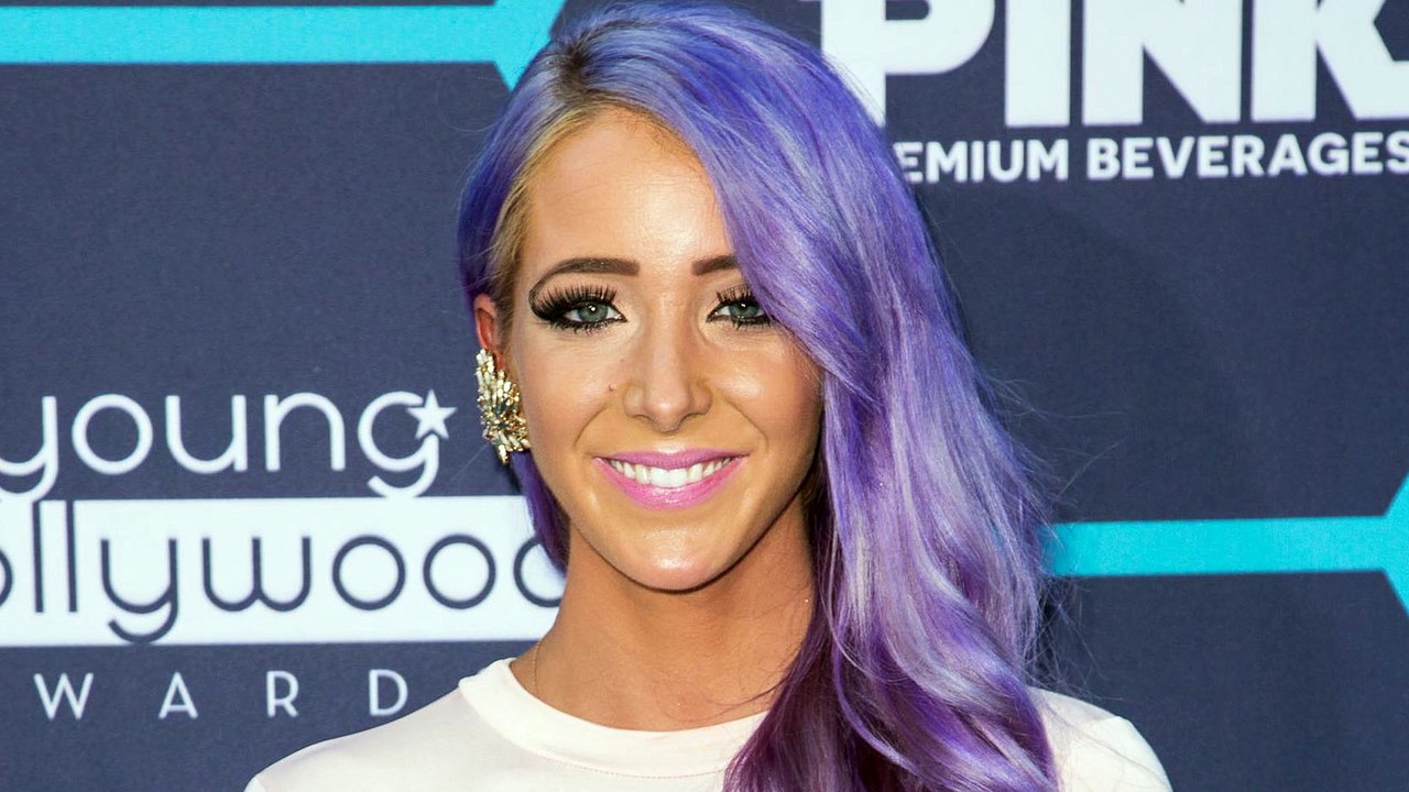 Jenna Marbles SHAVED OFF HER EYEBROWS!?