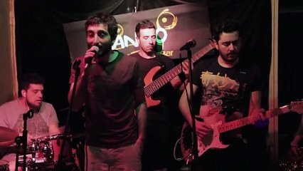 Deli Müjgan - Ağladıkça Cover (Ahmet Kaya)