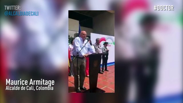 No me diga “doctor”: Un alcalde colombiano busca la igualdad entre ciudadanos y funcionarios