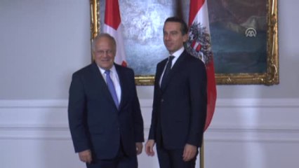 Isviçre Konfederasyonu Başkanı Schneider-Ammann