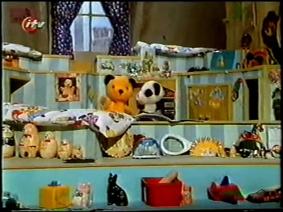 Sooty & Co - Blind Date (Monday 17th November 1997)