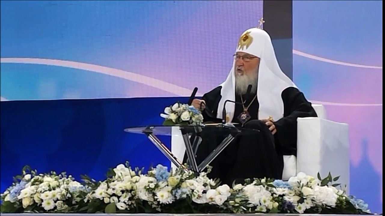 Фрагмент встречи Патриарха Кирилла с участниками православного студенческого форума 2016