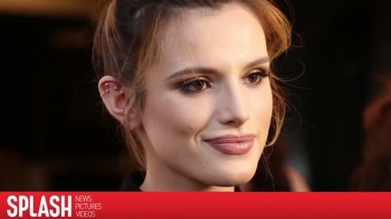 Bella Thorne steht auf Demi Lovato und Miley Cyrus