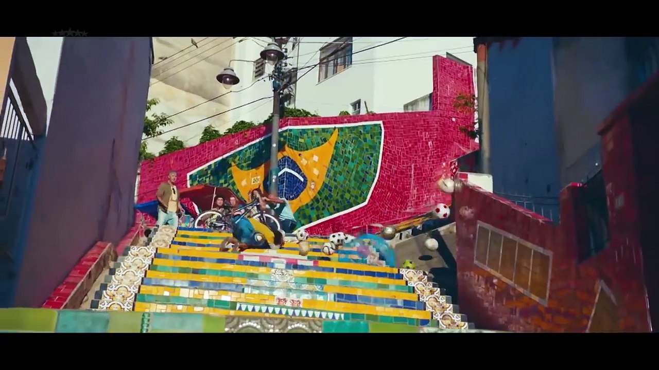 Lionel Messi●Cristiano Ronaldo●Neymar Jr●Ronaldinho●Arda Turan ● Best Commercial Compilation