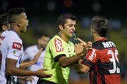 Que confusão! Fluminense reclama de gol anulado com interferência externa