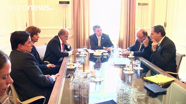 Колумбия: президент Сантос продлил перемирие с ФАРК