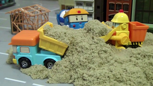 đồ chơi ô tô hoạt hình xe máy xúc cát Robocar Poli Sand Excavators Toys 로보카폴리 굴삭기 모래 장난감