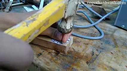 Cách Mà Họ Tạo Ra 1 Chiếc Đồng Hồ Bằng Gỗ