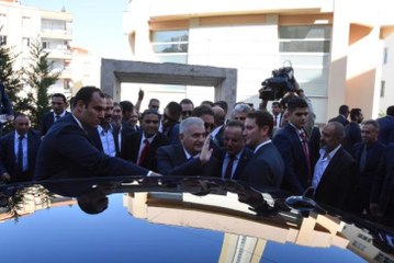 Başbakan, Cuma Namazını 15 Temmuz'da Saldırıya Uğrayan Camide Kıldı