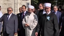 9. Avrasya Islam Şurası - Delegeler Şehzade Camisinde Cuma Namazı Kıldı