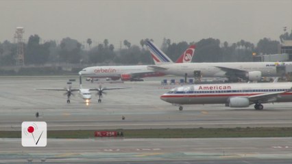 Airlines Are Stocking Fire-Containment Bags For Smartphones