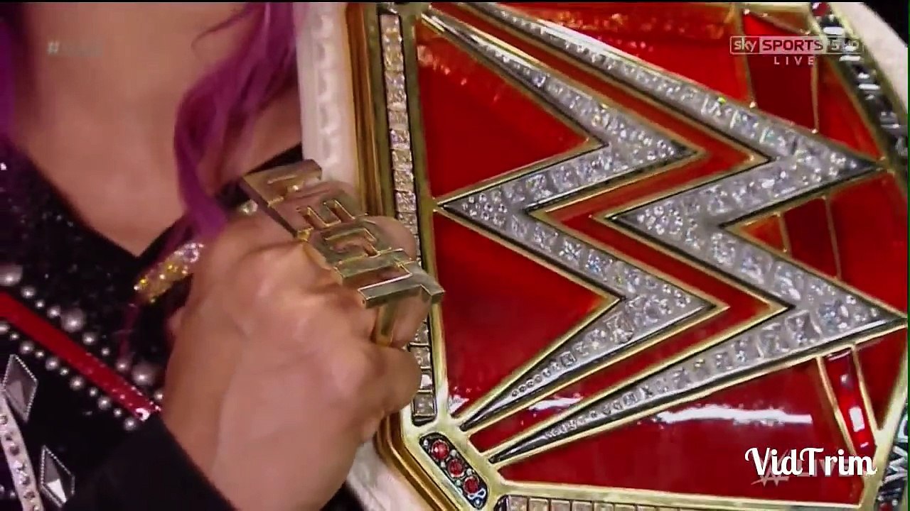 720pHD WWE Raw 2016.10.10 Sasha Banks & Roman Segment