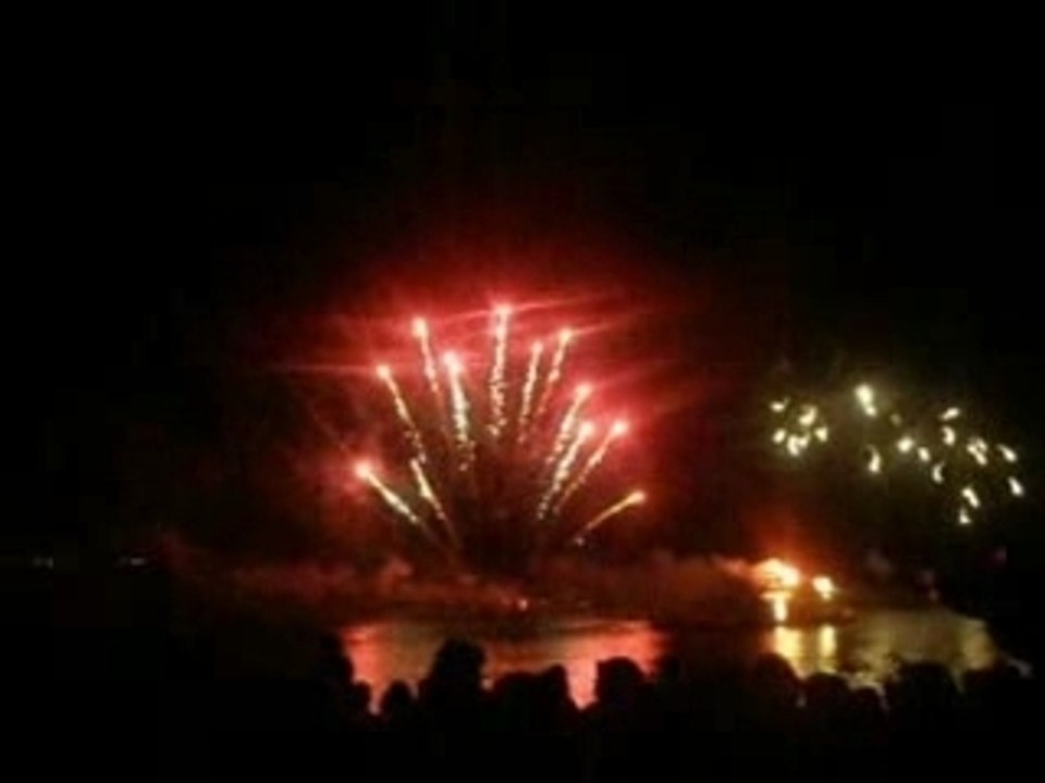 Feu d'artifice de Benodet part 1