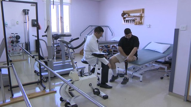 هذه قصتي: زرع طرف سفلي لشاب أردني بتقنية حديثة