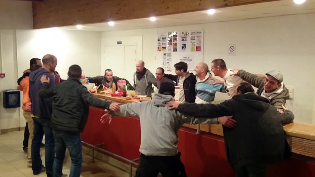 Cri de guerre. Victoire premier match à domicile