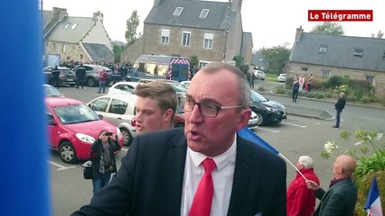 Trébeurden (22). 600 pro-migrants font face à une quarantaine de militants FN