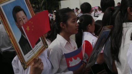 China perdoa 81 milhões ao Camboja durante a visita de Estado de Xi Jinping