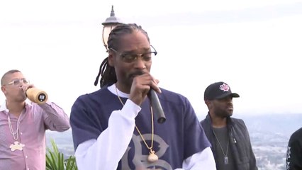 Snoop Dogg "Wiggle", "Who Am I?" & "Young, Wild & Free" Live @ NRJ12 "Les Anges 8: Pacific Dream", 02-22-2016