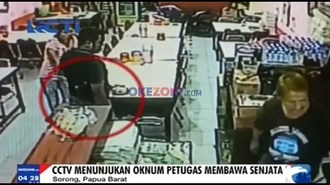 Oknum Polisi Bersenjata Peras Warga