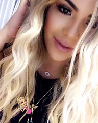 Sandra Berrocal Le Dedica Tema A Supuesta Amante De Crezy Desing.