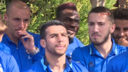 Emmanuel Emenike Çocuklar Gibi