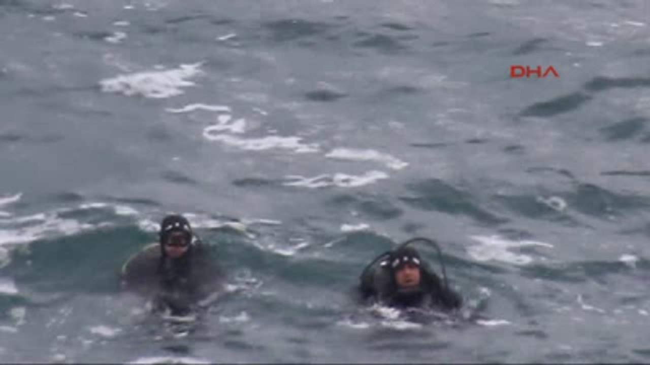 Zonguldak - Kayalıklardan Denize Düşen Balıkçıyı Aramalar Sürüyor