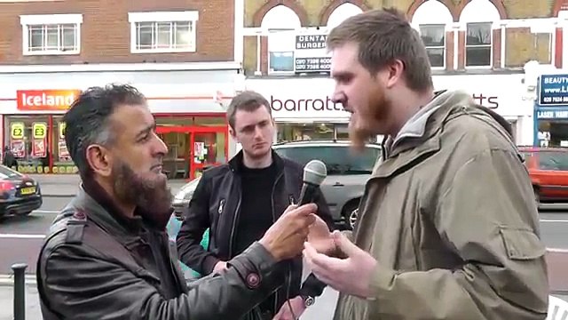 Christian See Prophet Muhammad (S.A.W) In His Dream & Converts Into Islam! Amazing Description Of RasulAllah